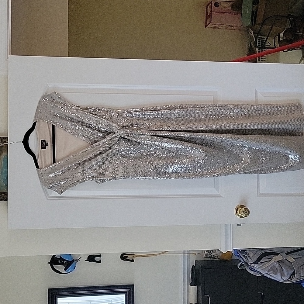 JM studio sequins dress in a size 10